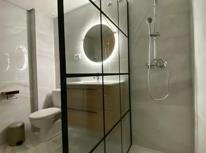 Апартаменты Nomad Milos Y Bali Марбелья