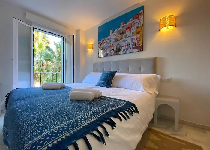 Nomad Milos Y Bali Марбелья